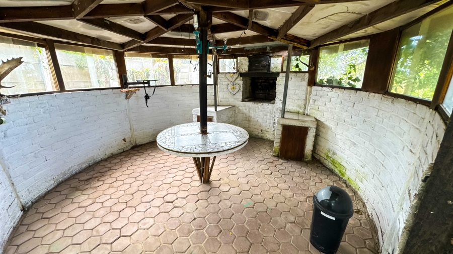 4 Bedroom Property for Sale in Dana Bay Western Cape